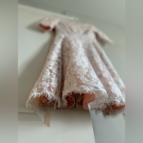 Monique Lhuillier Petal White Lace Mini Dress US 0 - Picture 6 of 7